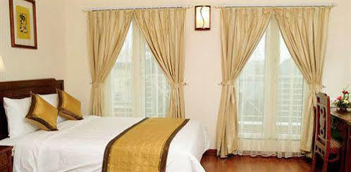 Prince Hanoi Hotel Zewnętrze zdjęcie